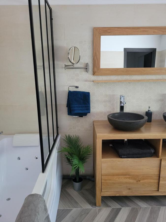 Frida'S House Apartment Bievres Екстериор снимка